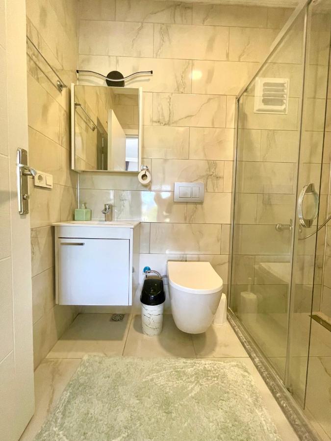 דלמן Airport Guest House מראה חיצוני תמונה